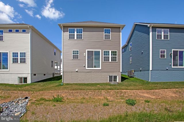 5723 HOWARD DR, Glen Burnie, MD 21061