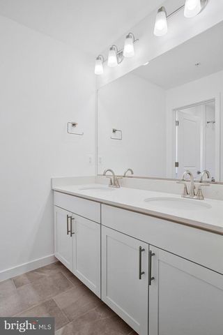 5723 HOWARD DR, Glen Burnie, MD 21061