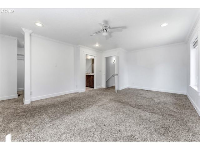 16600 Se SALMON St, Portland, OR 97233