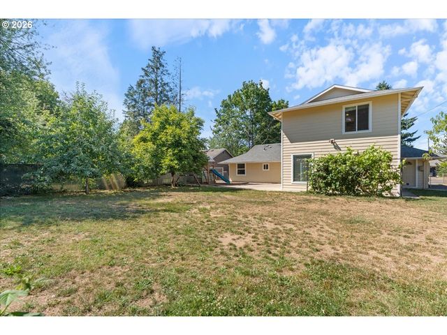 16600 Se SALMON St, Portland, OR 97233