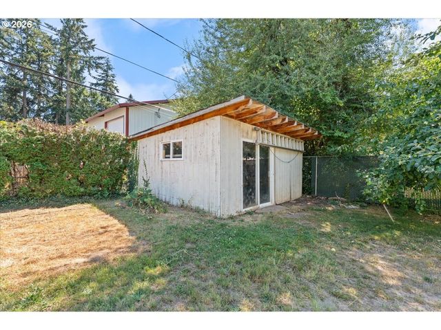 16600 Se SALMON St, Portland, OR 97233