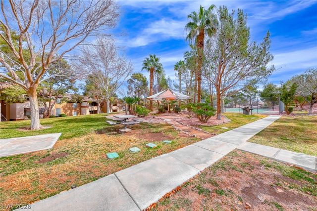 231 West Horizon Ridge Parkway 416, Henderson, NV 89012