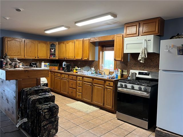 8970 Cook Road, Almond, NY 14804
