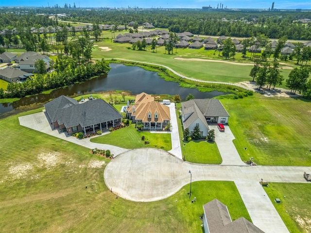 2407 Hogans Alley, Westlake, LA 70669