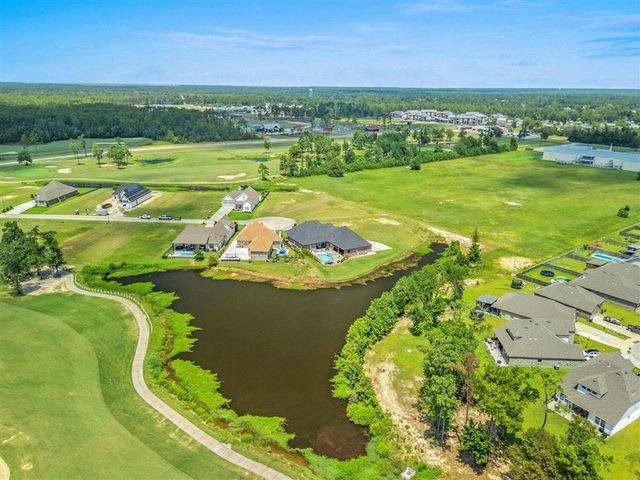 2407 Hogans Alley, Westlake, LA 70669