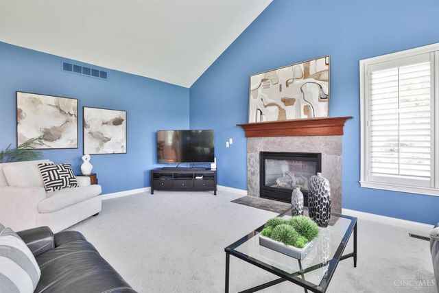 415 Grandin Ridge Drive, Hamilton Twp, OH 45039