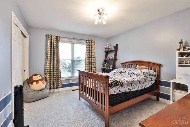 415 Grandin Ridge Drive, Hamilton Twp, OH 45039