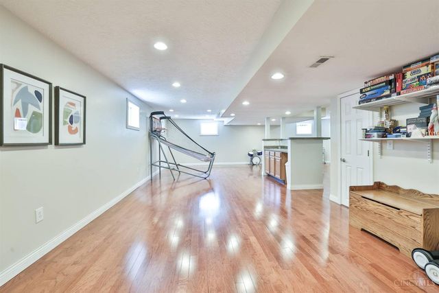 415 Grandin Ridge Drive, Hamilton Twp, OH 45039