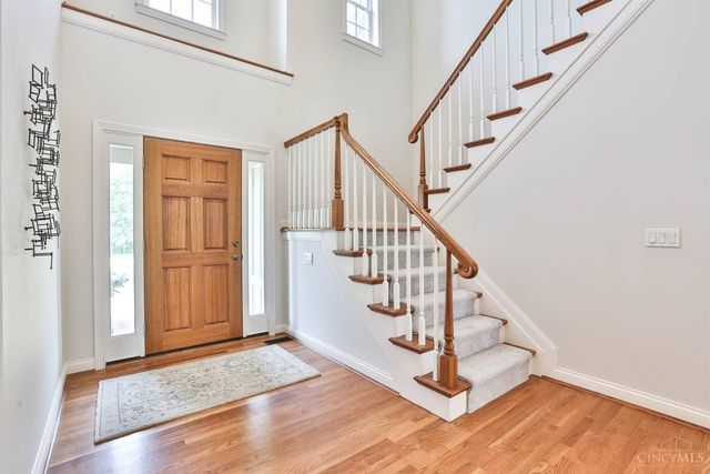 415 Grandin Ridge Drive, Hamilton Twp, OH 45039