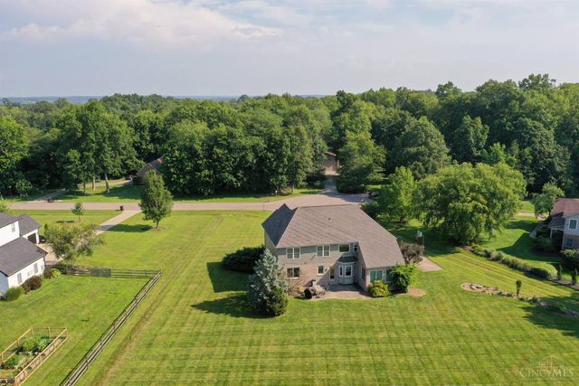 415 Grandin Ridge Drive, Hamilton Twp, OH 45039
