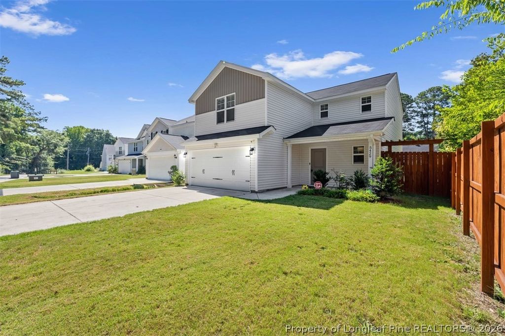 5429 E Patterson Street, Hope Mills, NC 28348 — photo 2