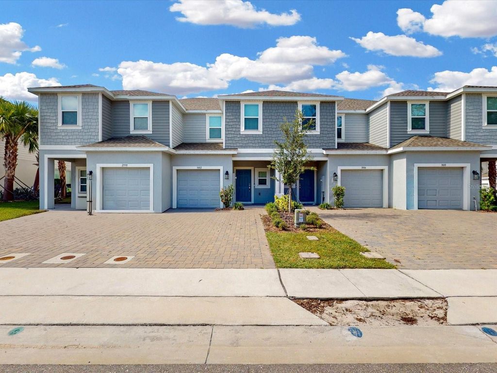 3002 CANARY AVENUE, Davenport, FL 33837