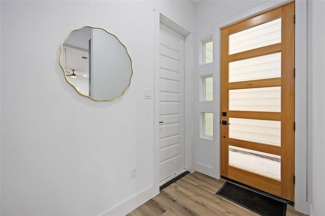 1805 Emir Street M, Houston, TX 77009