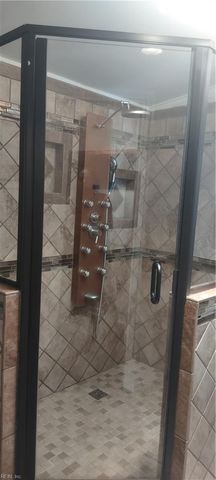 314 Cattail LN, Yorktown, VA 23693