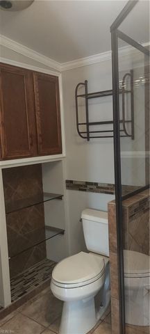 314 Cattail LN, Yorktown, VA 23693