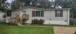 314 Cattail LN, Yorktown, VA 23693
