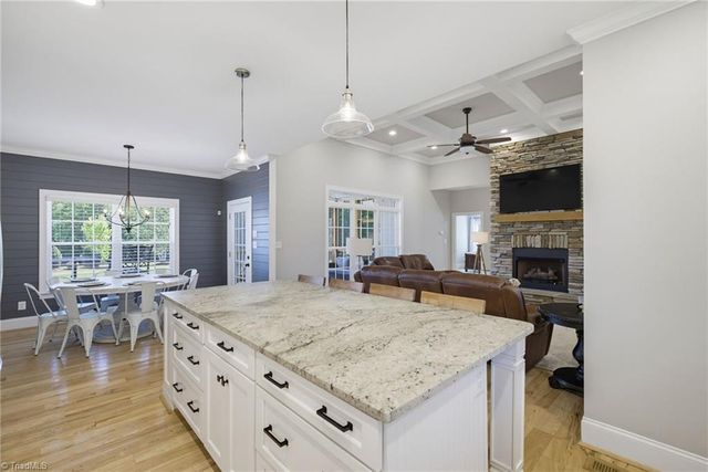 2488 Friendship Ledford Road, Winston-salem, NC 27107