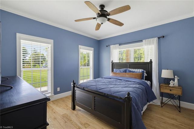 2488 Friendship Ledford Road, Winston-salem, NC 27107