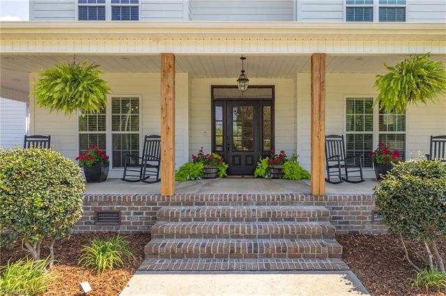 2488 Friendship Ledford Road, Winston-salem, NC 27107