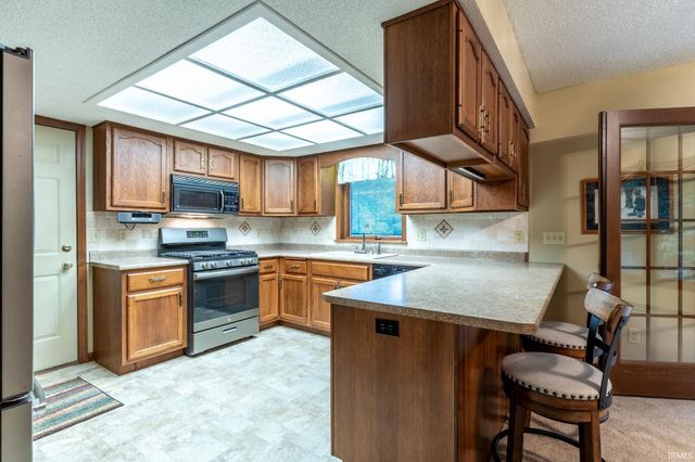 7255 Pana Drive, Fort Wayne, IN 46835