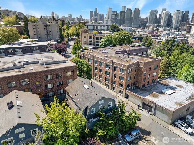 1010 Bellevue Court E, Seattle, WA 98102