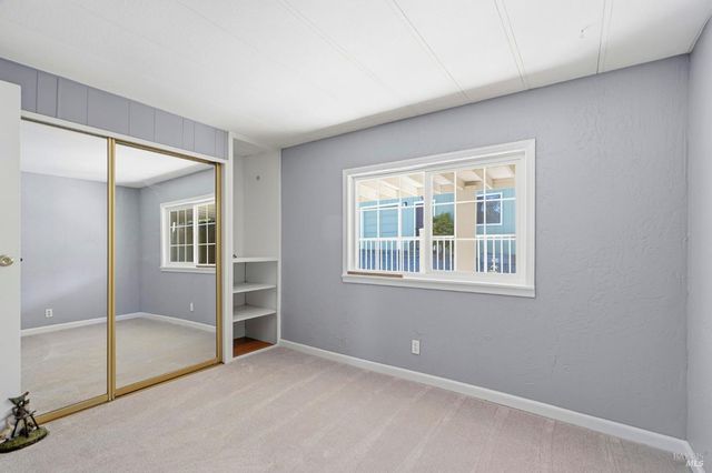 5851 Vine Hill Rd, Sebastopol, CA 95472