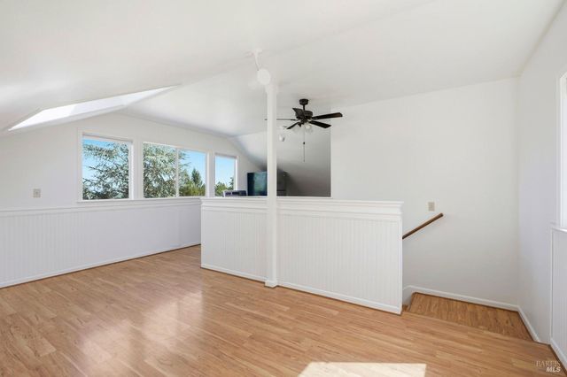 5851 Vine Hill Rd, Sebastopol, CA 95472