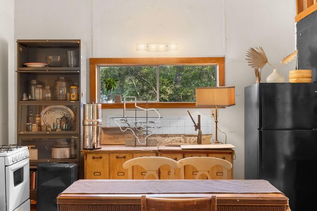 1301 Private Road 3591, Gause, TX 77857