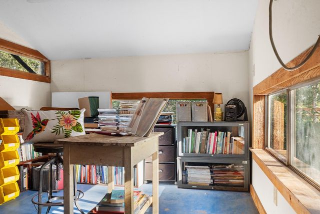 1301 Private Road 3591, Gause, TX 77857