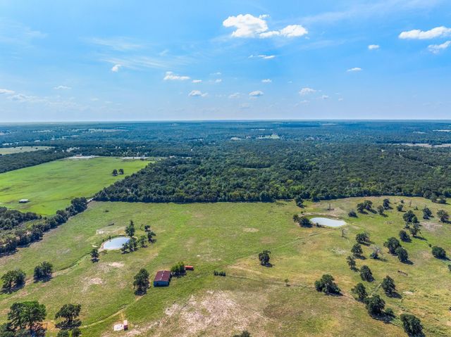 1301 Private Road 3591, Gause, TX 77857