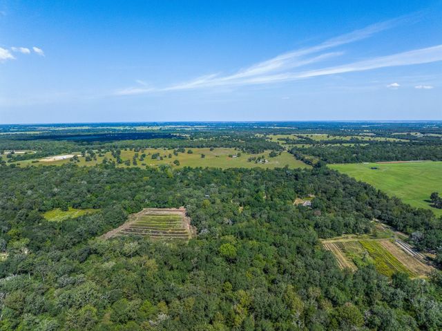 1301 Private Road 3591, Gause, TX 77857