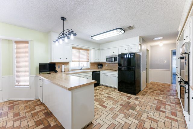 3713 95th Street, Lubbock, TX 79423