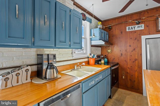 8223 C ST, Chesapeake Beach, MD 20732