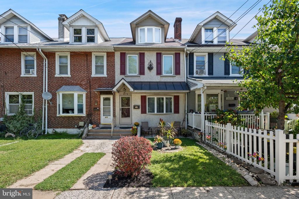 675 FULTON ST, Conshohocken, PA 19428