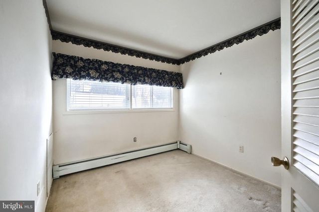 1107 FIRESIDE CT, York, PA 17404