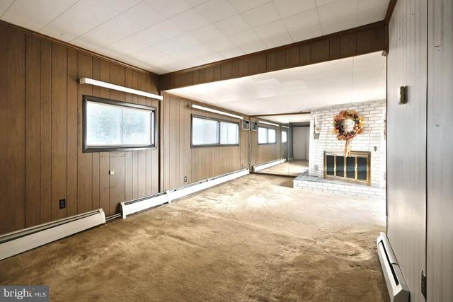 1107 FIRESIDE CT, York, PA 17404