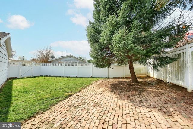 1107 FIRESIDE CT, York, PA 17404