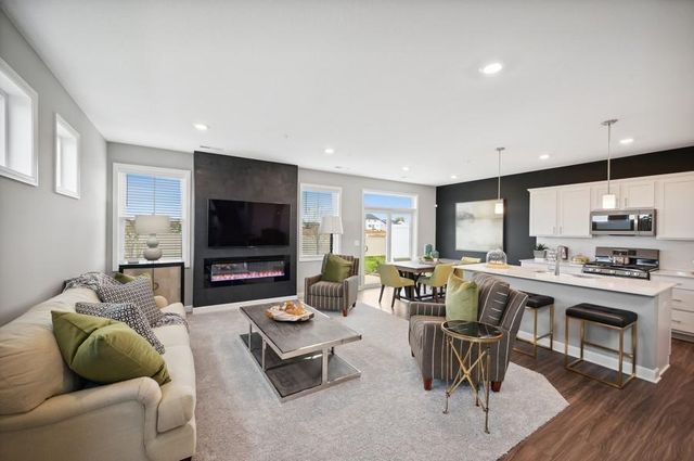 1705 Tyrone Drive, Shakopee, MN 55379