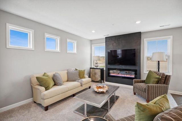 1705 Tyrone Drive, Shakopee, MN 55379