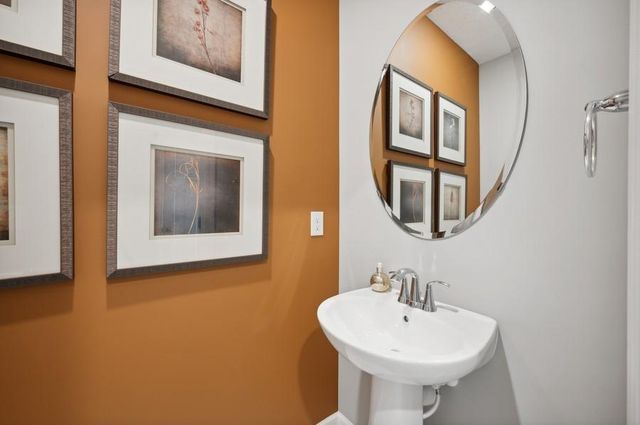 1705 Tyrone Drive, Shakopee, MN 55379