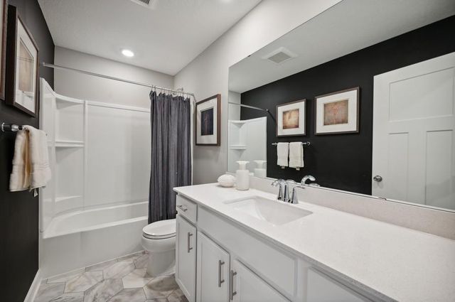 1705 Tyrone Drive, Shakopee, MN 55379