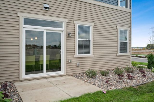 1705 Tyrone Drive, Shakopee, MN 55379