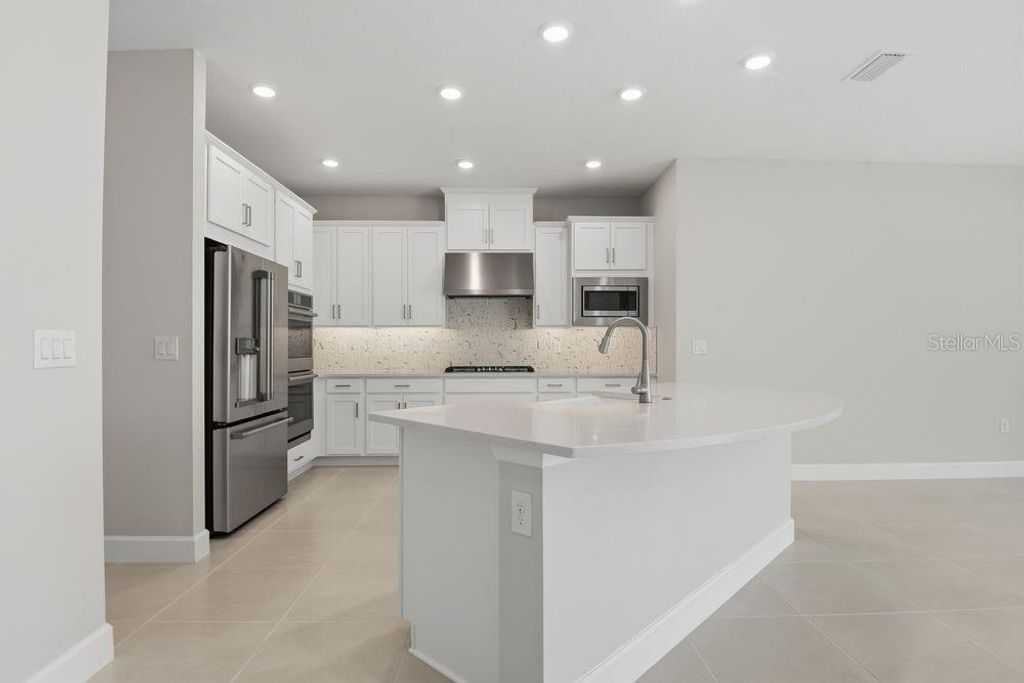 Image 4 of property listing at 664 JUNONIA BOULEVARD, New Smyrna Beach, FL 32168