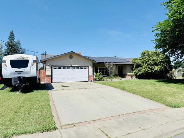 535 N Roberta Way, Marysville, CA 95901