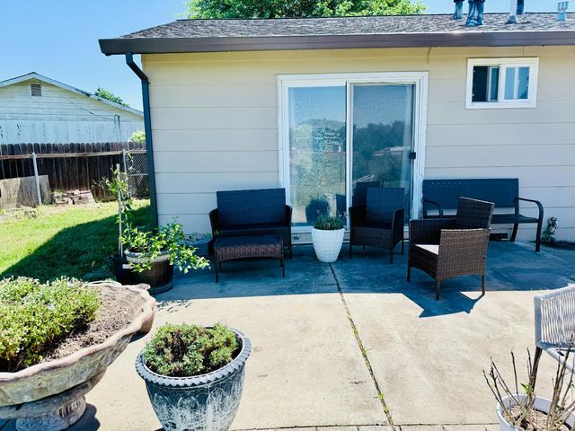 535 N Roberta Way, Marysville, CA 95901