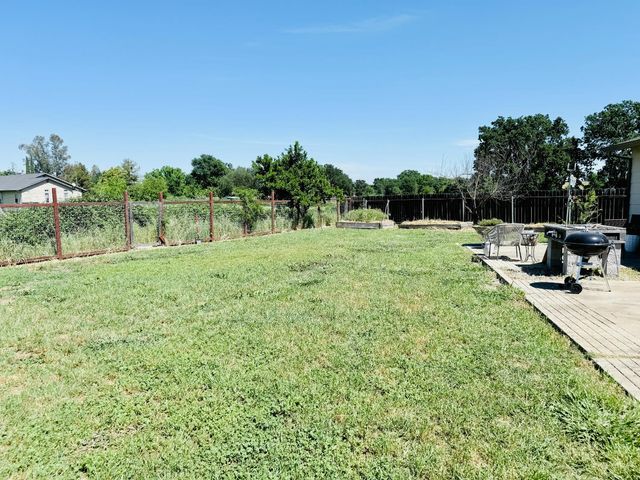 535 N Roberta Way, Marysville, CA 95901