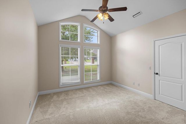 207 Lace Dr., Dothan, AL 36301