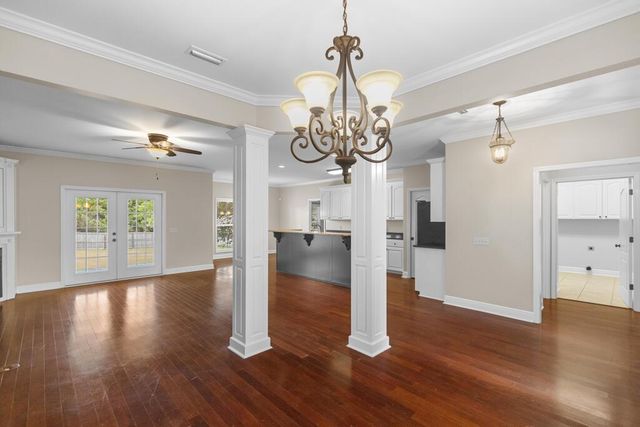 207 Lace Dr., Dothan, AL 36301