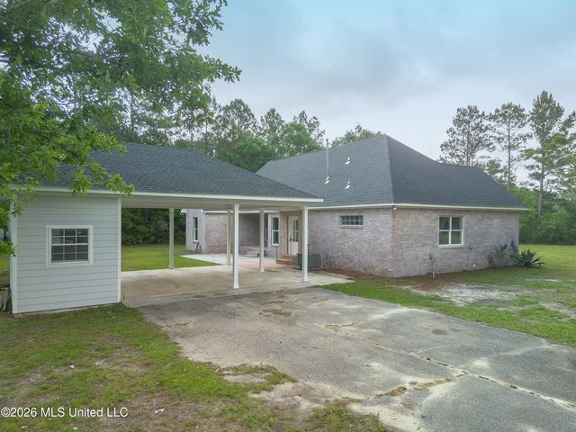 6716 Country Pines Lane, Vancleave, MS 39565