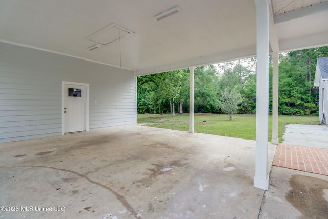 6716 Country Pines Lane, Vancleave, MS 39565